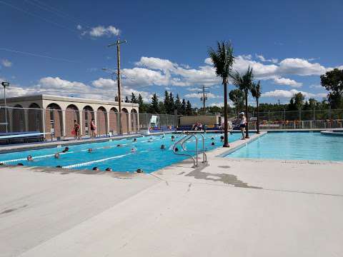 Cardston Swimming Pool